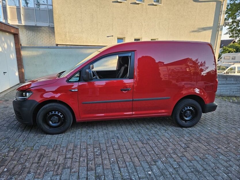 VW Caddy 93.000 km 8.450 € Langen 63225