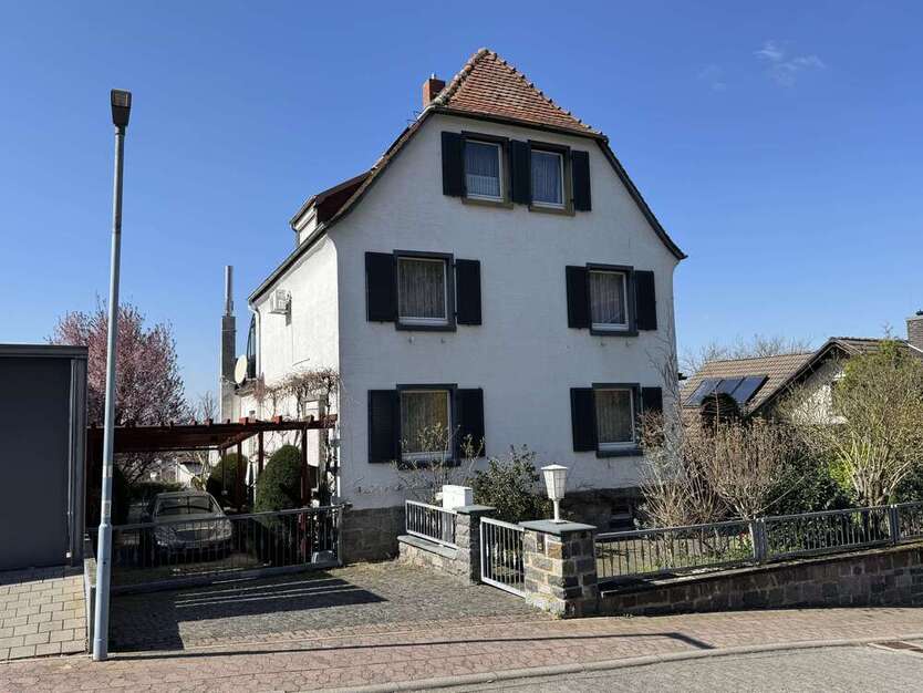Haus zum Kaufen in Zwingenberg 895.000 € 302 m²