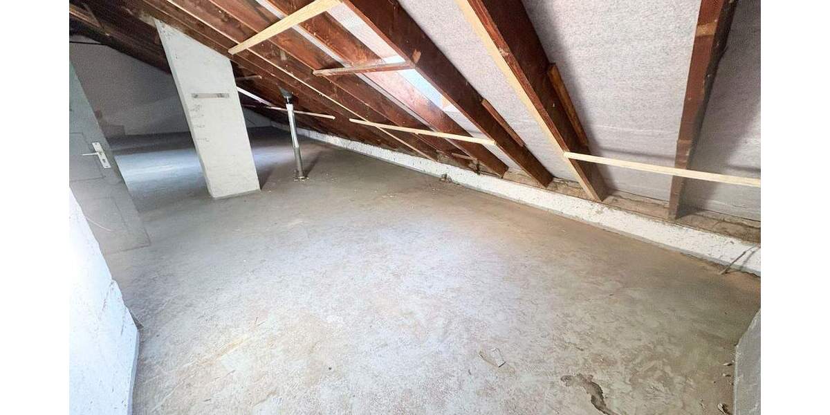 Einfamilienhaus Frankfurt am Main Ostend - 250&euro; | Angebot:25357687