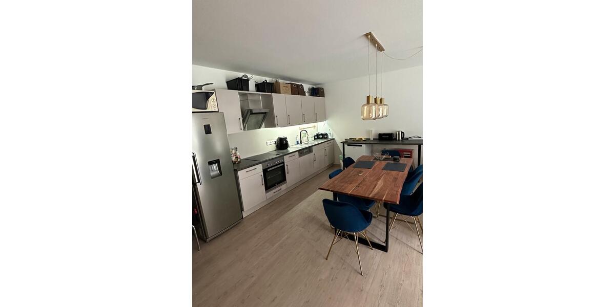 Möblierte 2 Zimmer Wohnung mit Terasse zur Untermiete 2 zimmer