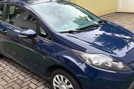 Ford Fiesta 140.000 km 2.750 &euro; Frankfurt 60316