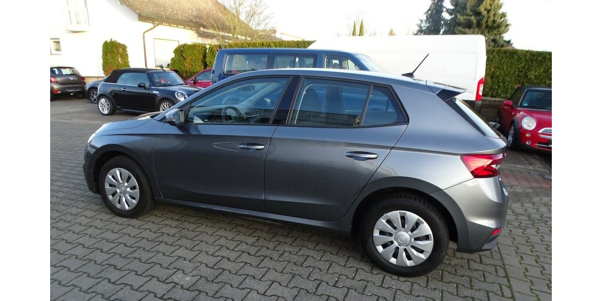Skoda Fabia Active Klima, Sitzheizung, LED Scheinwerfer 38.470 km 13.490 &euro; Rodgau 63110