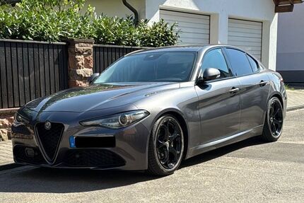 Alfa Romeo Giulia 143.000 km 20.000 &euro; Lorsch 64653
