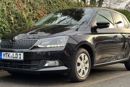 Skoda Fabia 175.400 km 6.300 &euro; Frankfurt 60487