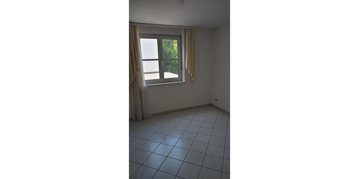 Etagenwohnung Hofheim am Taunus - 3 Zimmer, 74 m&sup2;, 349.000&euro; | Angebot:26859239
