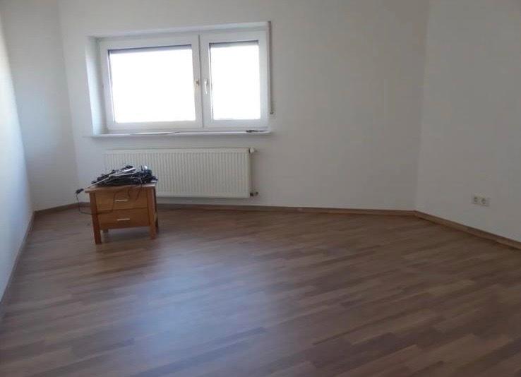 Etagenwohnung Gernsheim - 3 Zimmer, 75 m&sup2;, 1.300&euro; | Angebot:25589208