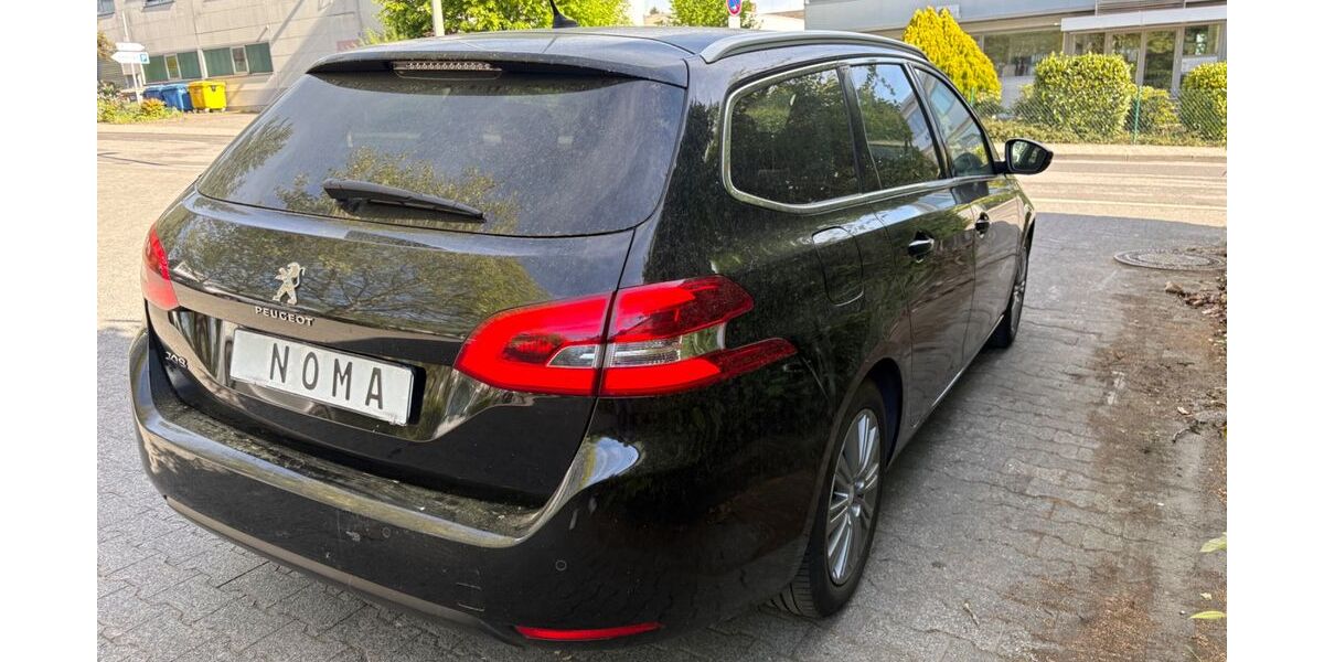 Peugeot 308 156.583 km 8.152 &euro; Frankfurt am Main 60389