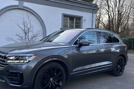 VW Touareg 122.500 km 40.000 &euro; dreieich 63303