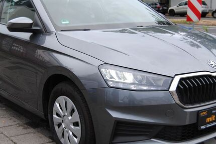 Skoda Fabia 56.600 km 11.980 &euro; Dreieich 63303