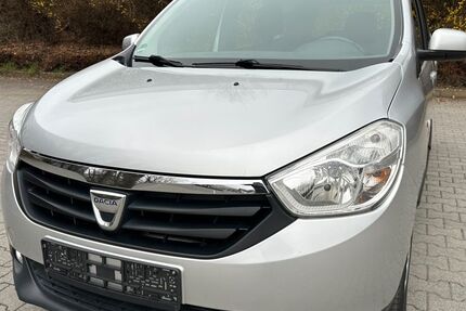 Dacia Lodgy 121.900 km 6.400 € Bensheim 64625