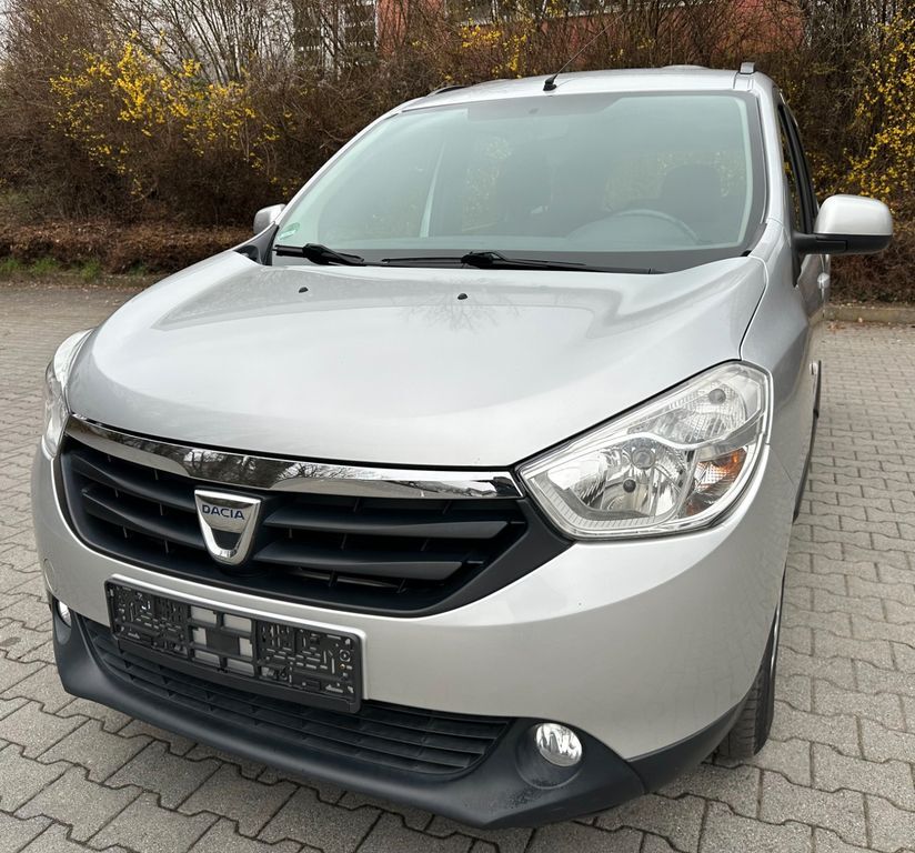 Dacia Lodgy 121.900 km 6.600 € Bensheim 64625