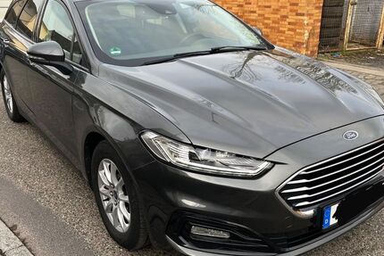 Ford Mondeo 120.000 km 13.200 &euro; Frankfurt am Main 60326