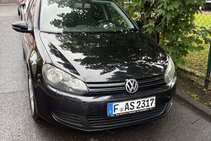 VW Golf 136.000 km 9.700 &euro; Frankfurt am Main 60435