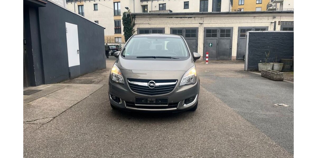 Opel Meriva 13.750 km 10.490 &euro; Frankfurt am Main 60326