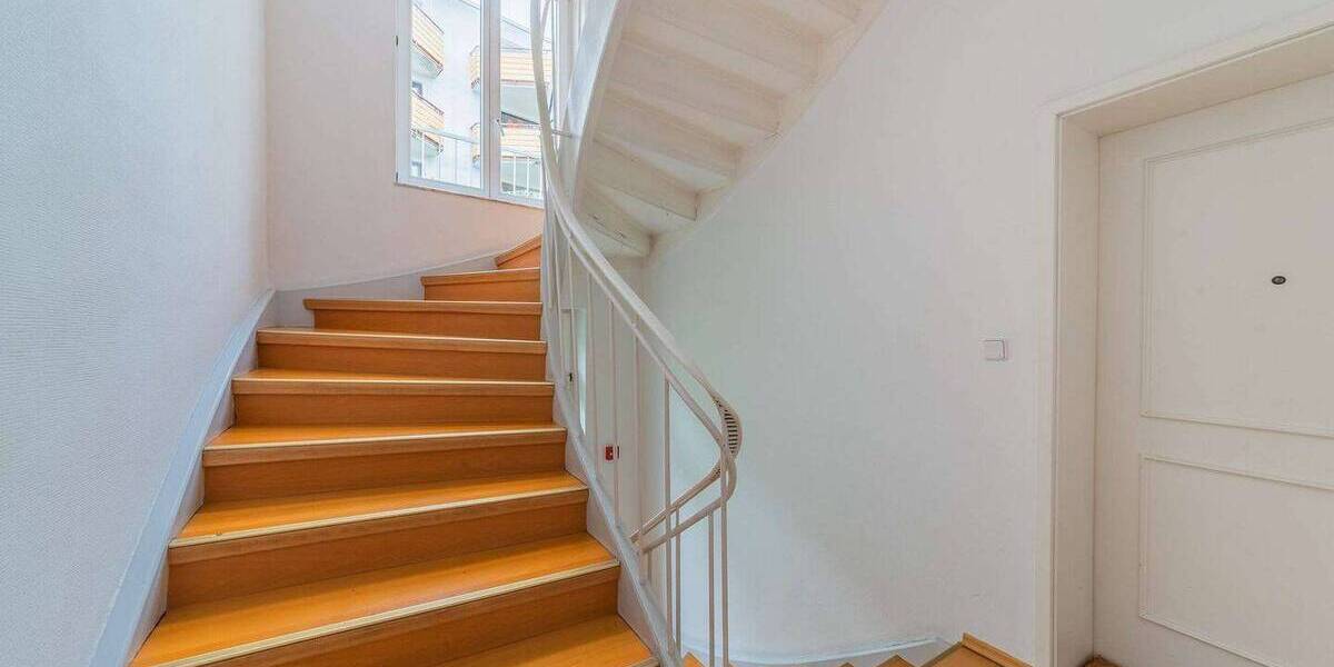 Etagenwohnung Frankfurt am Main Nordend-West - 2 Zimmer, 50 m&sup2;, 1.730&euro; | Angebot:26388795