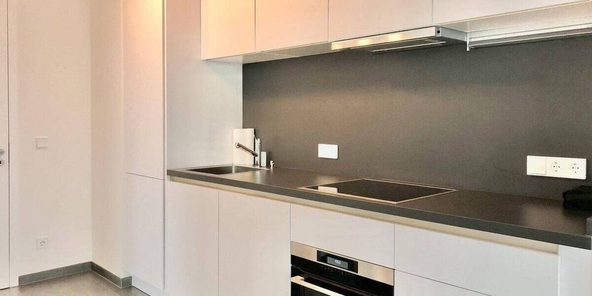 Etagenwohnung Frankfurt am Main Gallus - 2 Zimmer, 60 m&sup2;, 1.600&euro; | Angebot:26846366