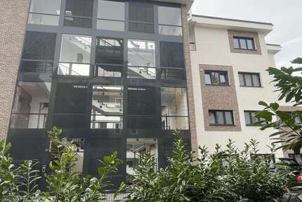 Wohnung zum Mieten in Frankfurt am Main 2.100 € 110 m² 2 zimmer