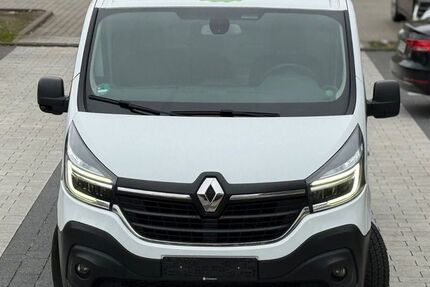 Renault Trafic 120.000 km 10.490 &euro; Offenbach am Main 63069