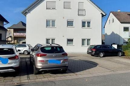 Schöne helle 3-Zimmer-DG-Wohnung 3 zimmer