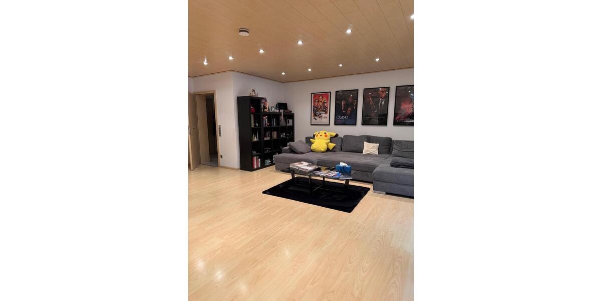 Erdgeschoßwohnung Raunheim - 2 Zimmer, 93 m&sup2;, 1.500&euro; | Angebot:25178774