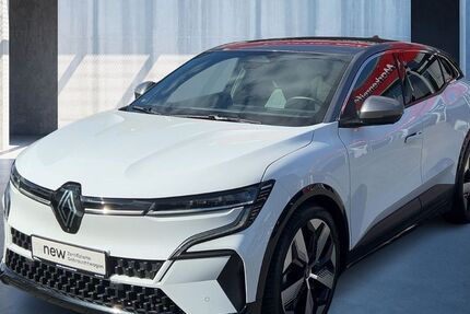 Renault Megane E-TECH 15.656 km 24.950 € Frankfurt / Main 60314