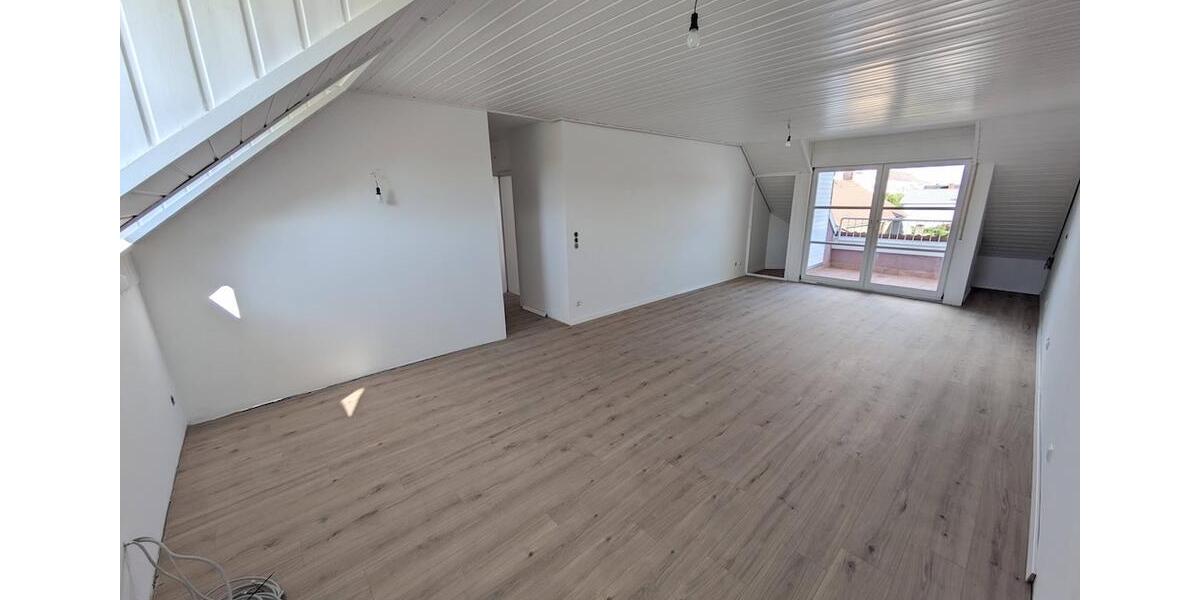 Dachgeschoßwohnung Gernsheim - 3 Zimmer, 86 m&sup2;, 339.000&euro; | Angebot:26539070