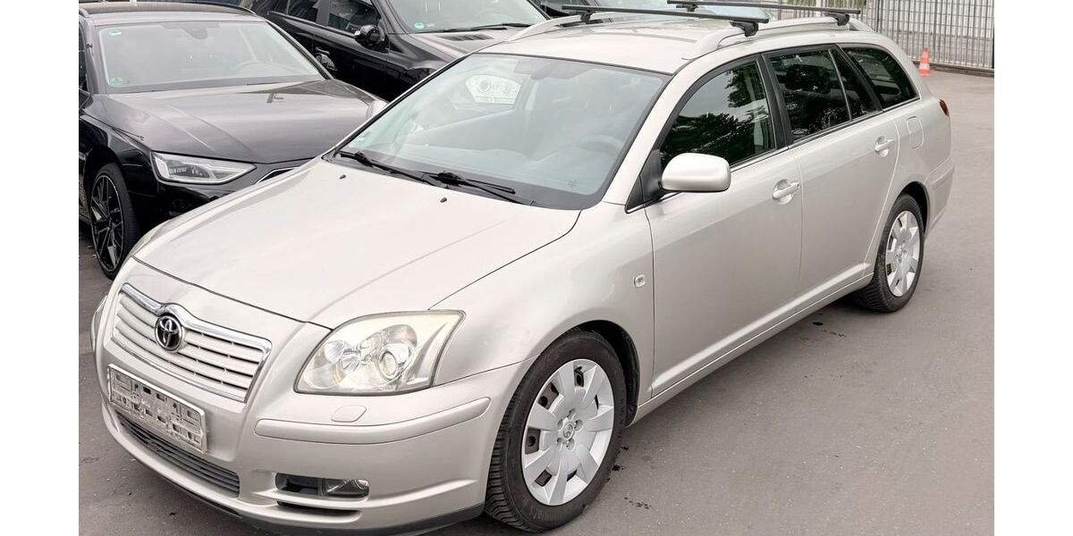 Toyota Avensis 215.000 km 1.999 &euro; Frankfurt am Main 60486