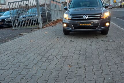 VW Tiguan 177.000 km 9.300 &euro; Offenbach 63071
