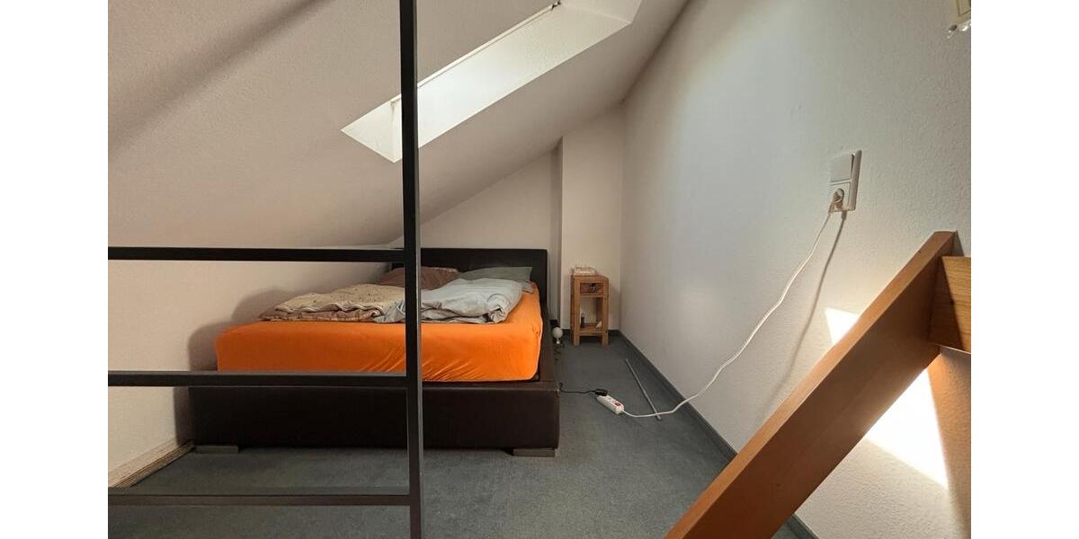 Dachgeschoßwohnung Darmstadt - 1.5 Zimmer, 65 m&sup2;, 1.270&euro; | Angebot:26311645