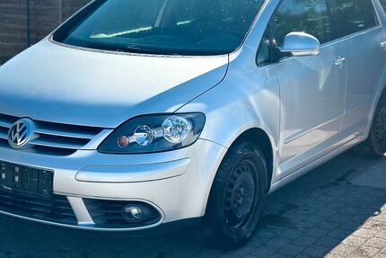 VW Golf 116.000 km 4.499 &euro; Bickenbach 64404