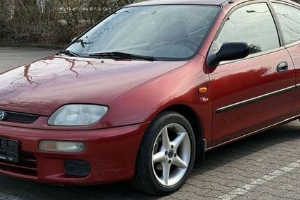 Mazda 323
