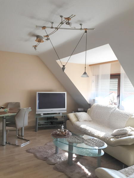 ObjNr:17944 - Dachgeschoßwohnung in Worms mit TG Stellplatz und Dachterrasse 3 zimmer