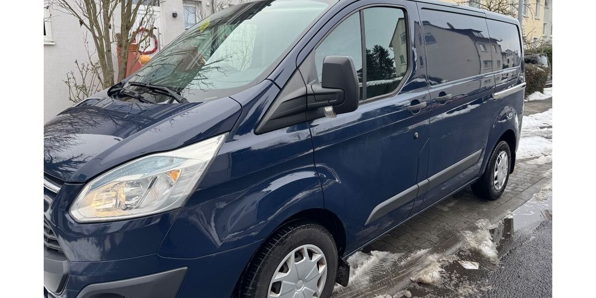 Ford Transit Custom 185.000 km 9.600 &euro; Frankfurt 60433