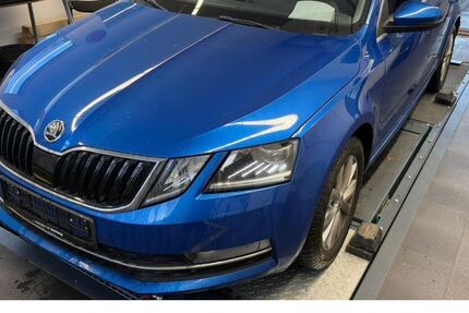 Skoda Octavia 132.500 km 17.690 &euro; Bensheim 64625