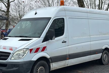 Mercedes-Benz Sprinter 139.000 km 8.990 &euro; Darmstadt 64293