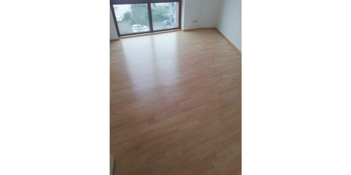 Lichtdurchflut., repräs. 4Zi-Whg mit Flair in S-Bahn u. Main-Nähe, 127 qm, BLk, ruhig, barrierefrei, 4 zimmer