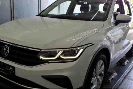 VW Tiguan 51.188 km 33.300 € Mainz 55120