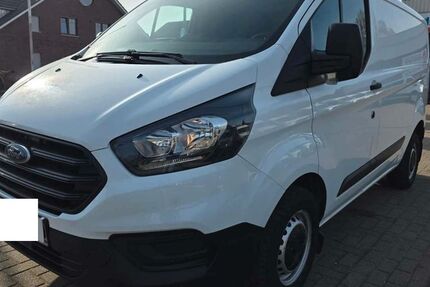 Ford Transit Custom 182.400 km 9.450 &euro; Frankfurt am Main 65933
