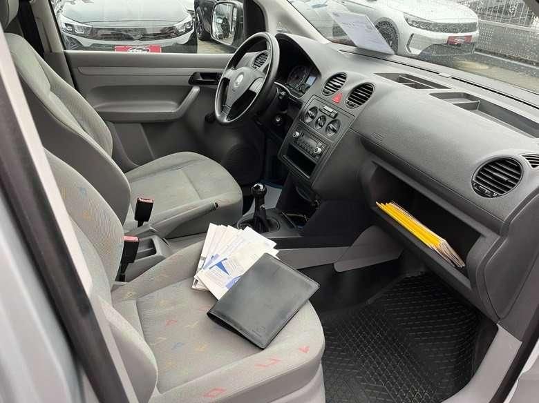 VW Caddy 55.000 km 6.399 &euro; Darmstadt 64293
