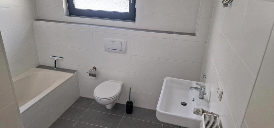 Zweifamilienhaus, 158 qm Wohnfläche, 734 qm Grund, provisionsfrei