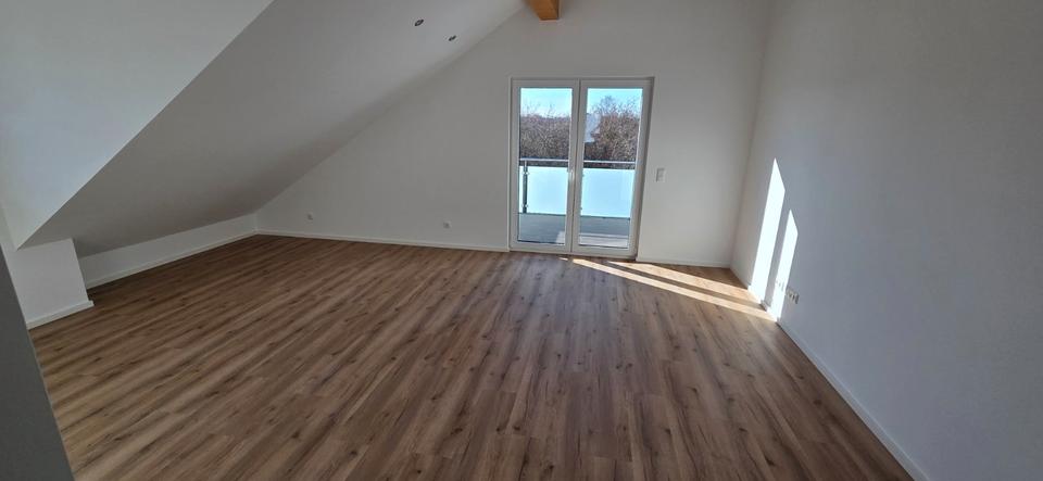 Dachgeschoßwohnung Mörfelden-Walldorf Walldorf - 2 Zimmer, 57 m&sup2;, 1.140&euro; | Angebot:26335145