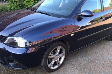 Seat Ibiza 37.000 km 4.400 &euro; Frankfurt 65936