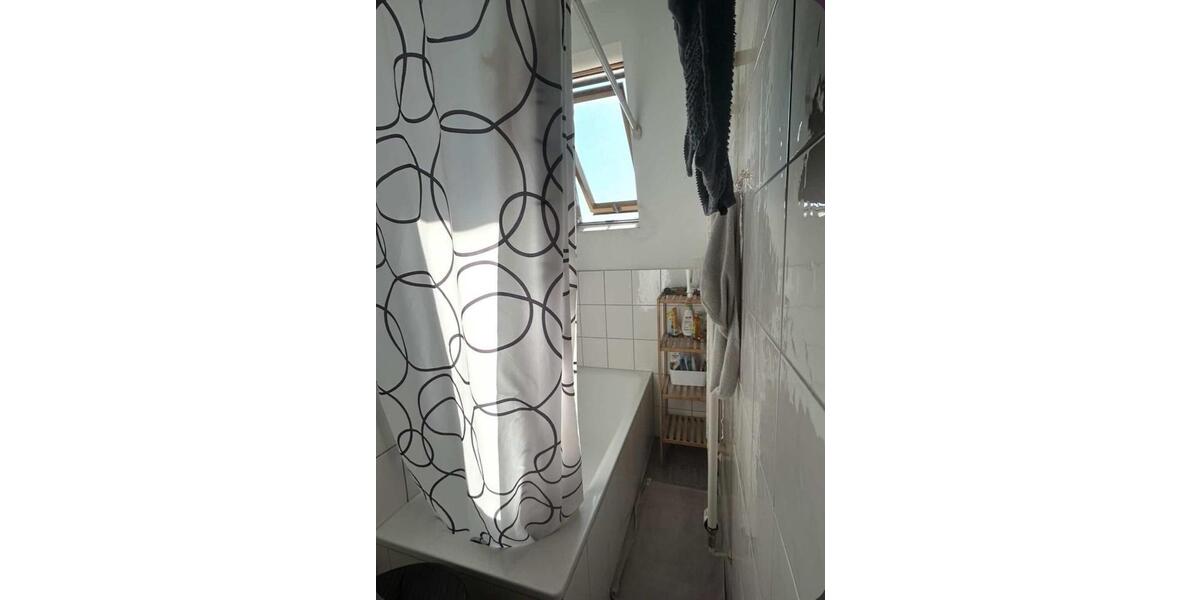 Etagenwohnung Frankfurt am Main Ostend - 2 Zimmer, 54 m&sup2;, 970&euro; | Angebot:26299951