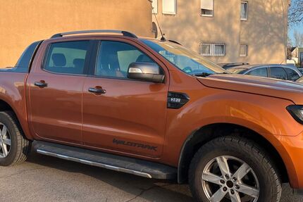 Ford Ranger 198.572 km 21.700 &euro; Frankfurt am Main 65933