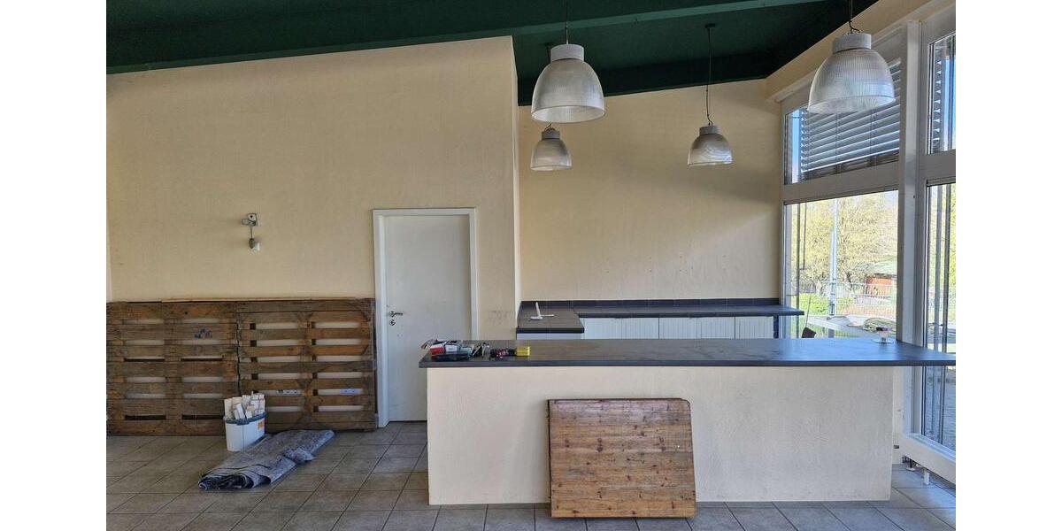 Blumenladen oder Hofladen mit Café für kreative Unternehmer zimmer