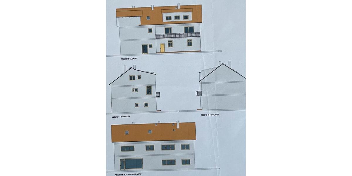 4,5 Zimmer-Dachgeschosswohnung, ca. 110 m² 4.5 zimmer