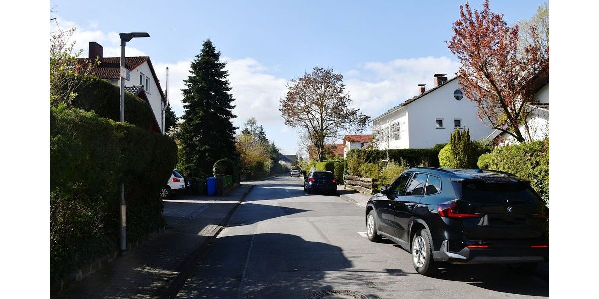 **RESERVIERT** Freistehendes Einfamilienhaus mit Gartenidylle in Seeheim-Jugenheim - Einfamilienhaus Seeheim-Jugenheim Bergstraße | Angebot:26286081