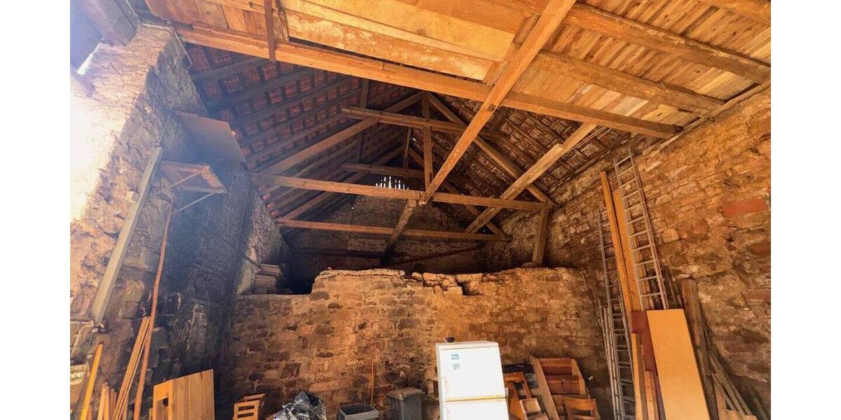 Einfamilienhaus Schaafheim Radheim - 9 Zimmer, 304 m&sup2;, 350.000&euro; | Angebot:26835119