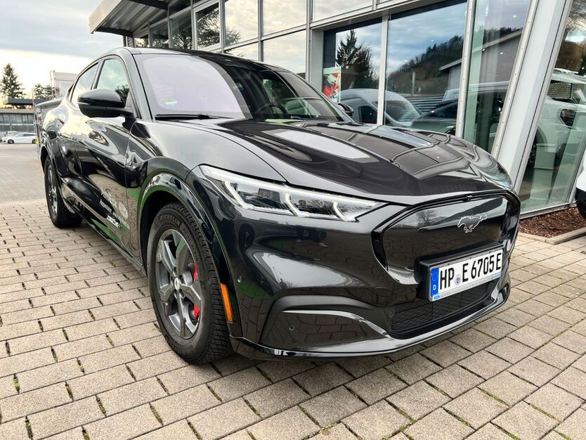 Ford Mustang Mach-E 15.000 km 43.390 € Heppenheim 64646