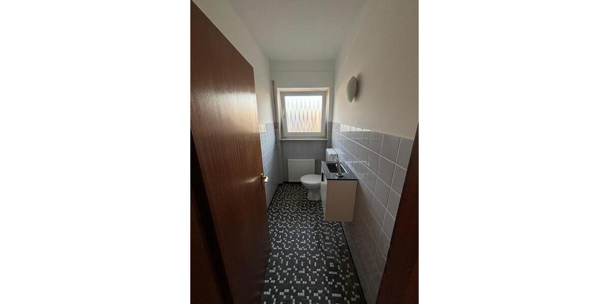 Helle, großzügige 3-Zimmer-Wohnung mit Balkon in Büttelborn-Worfe 3 zimmer